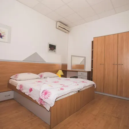 Apartment Nada & Darko, Kampor, Rab, Hrvatska